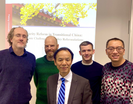 Prof. Yuegen Xiong sorrounded by CRC colleagues